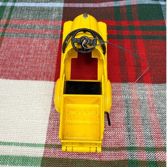 The 1953 Murray Dump Truck, No 742, by Hallmark, W/Jet Flow Drive - Picture 3 of 4
